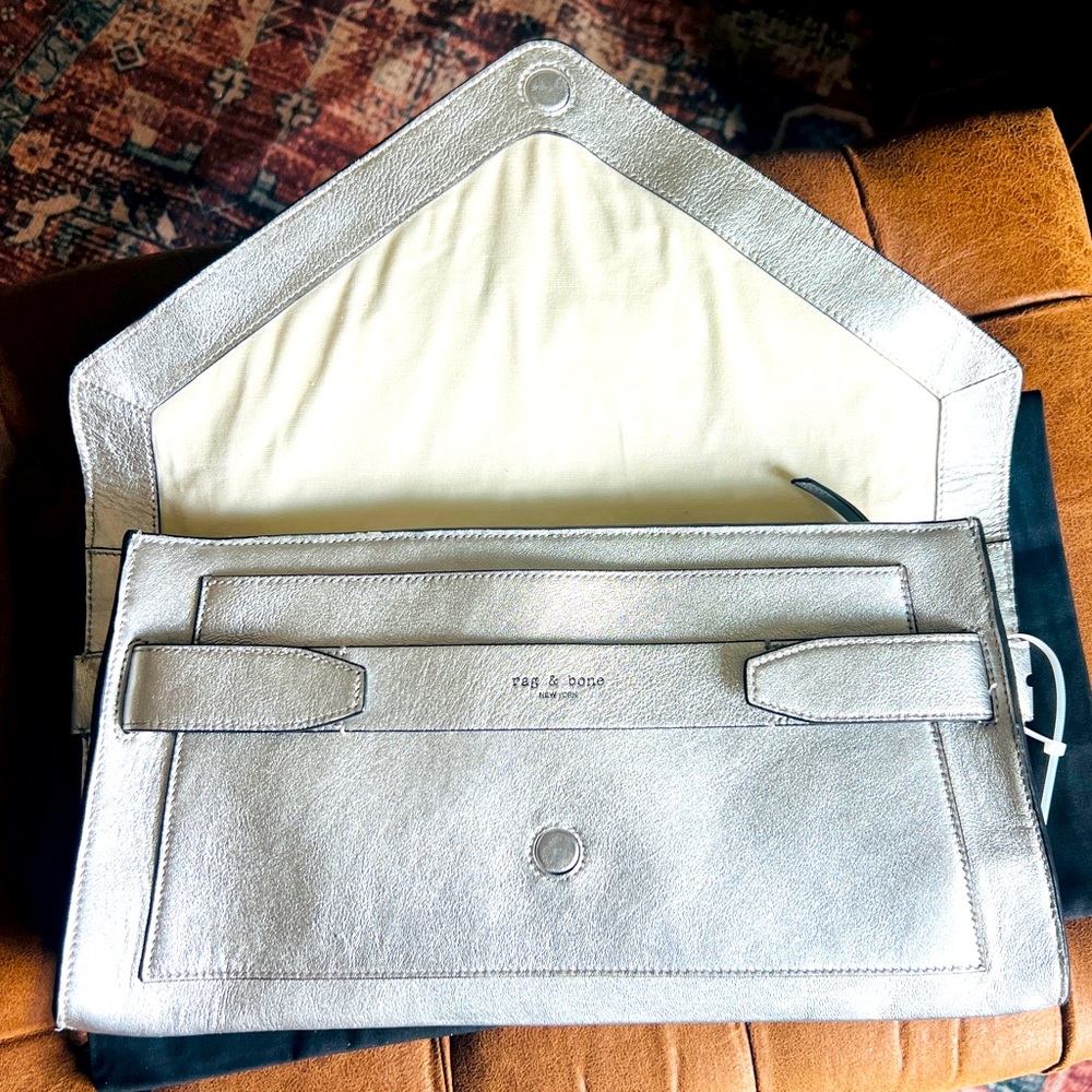 Rag and bone XL clutch with certificate and dust bag. Never used.